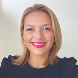 Oana Brooks