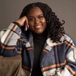 Chelsea Brown headshot