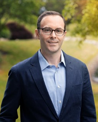 Chris Sullivan headshot