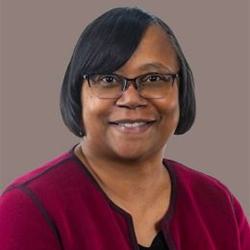 Zina Evans headshot