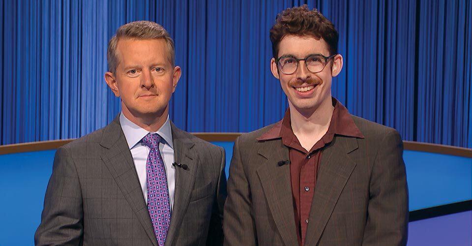 Isaac Hirsch and Ken Jennings on "Jeopardy!" set