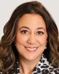 Cate Luzio headshot
