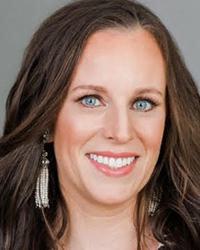 Colleen Vacelet headshot