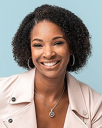 Vanessa Smith headshot