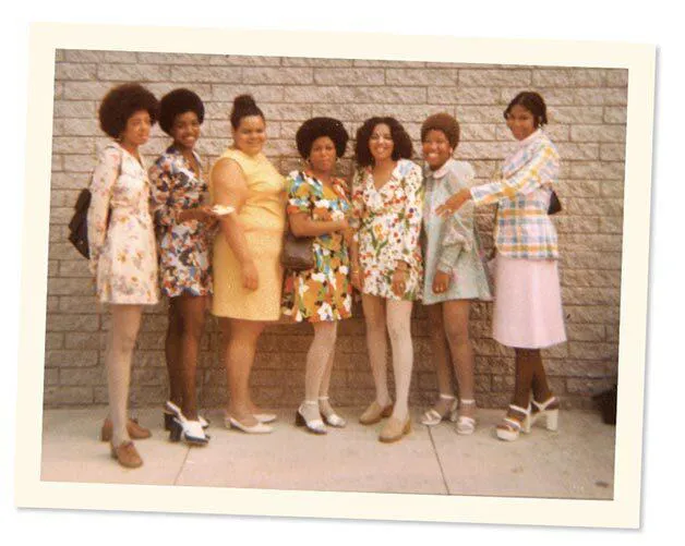 Sugar Hill Sisterhood at a wedding